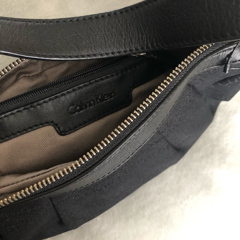 Calvin Klein bag - Picture 5 of 5